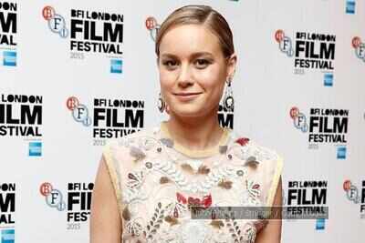 Brie Larson solves jigsaw puzzles to stay relax