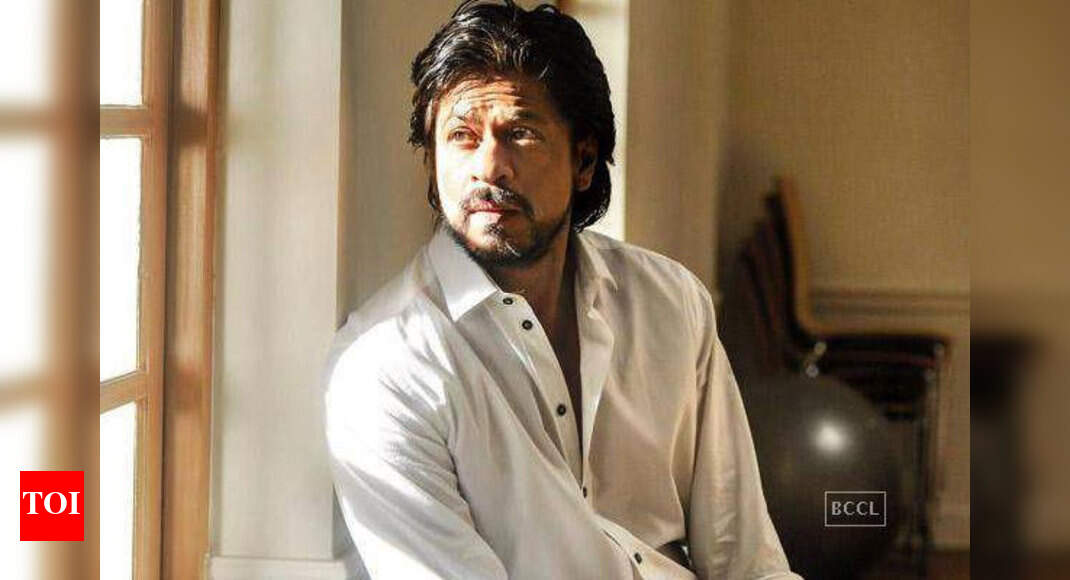 Shah Rukh Khan apologises for intolerance remark | Hindi Movie News ...