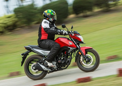 Honda Cb Hornet 160r First Ride Review The Times Of India Honda Cb Hornet 160r First Ride Review The Times Of India