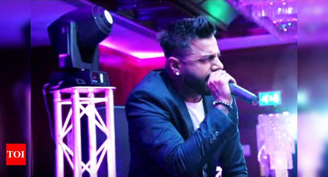 Juggy D Unites With Dj Dips For Ruj Ruj Punjabi Movie News Times Of India 