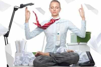 8 Easy tips to de-stress at your workplace - Times of India