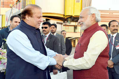 China hails Modi-Sharif meeting in Lahore