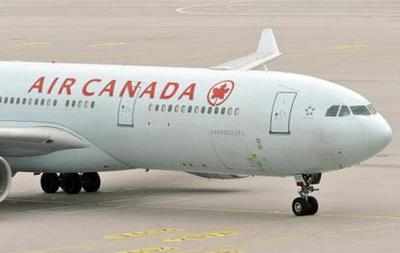 Indian-Canadian man assaults woman attendant; flight sent back