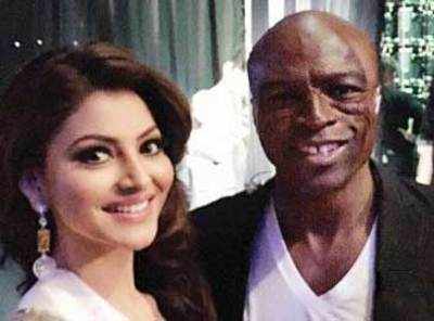 Urvashi’s selfie sessions with Seal