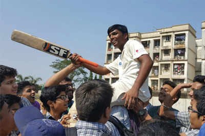 15-year-old Mumbai cricketer Pranav Dhanawade scores a record 1009