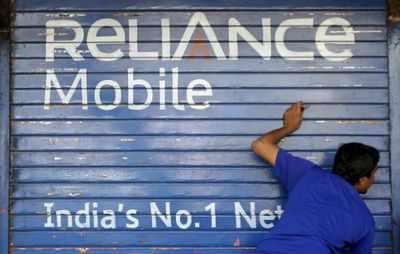 RCom gets green signal from bourses on Sistema deal