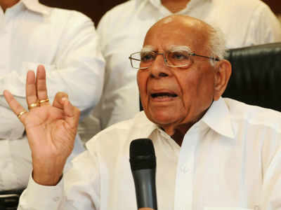 No one in foreign ministry 'educated enough' to deal with Pakistan: Ram Jethmalani