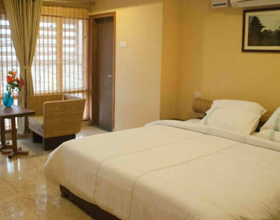 Rains Inn