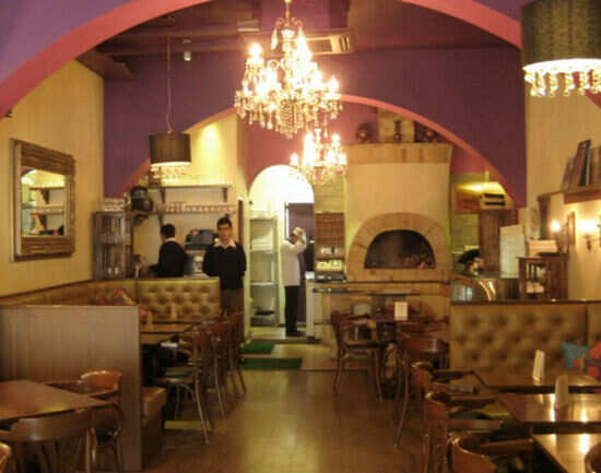 Caf&eacute; Nomad
