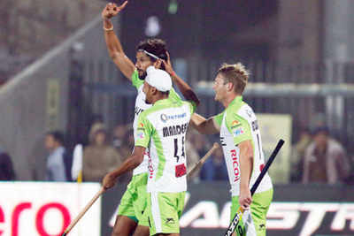 Delhi Waveriders win HIL thriller