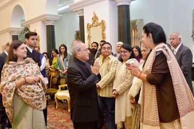 On ‘Beti Bachao’ anniversary, President Pranab Mukherjee hosts 100 women achievers