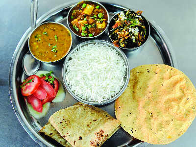 College canteens make room for soups, salads and naariyal paani