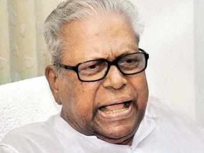 Achuthanandan Seeks Probe Against Chief Minister, Ramesh 