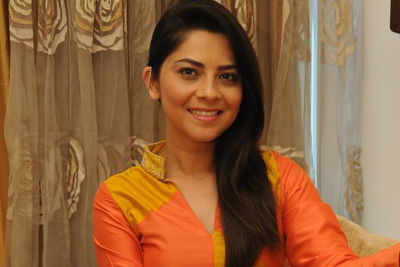 Priyanka Chopra is my Poshter Girl: Sonalee