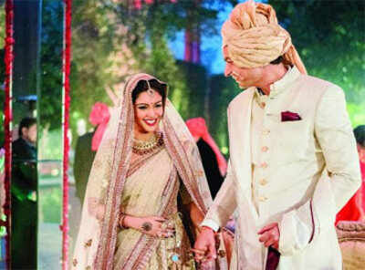 Asin is my world, says hubby Rahul Sharma