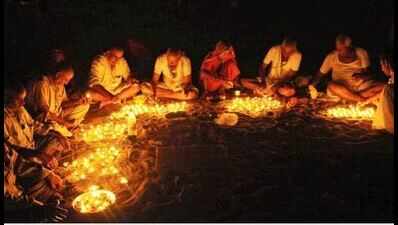 35 US women perform Hindu ritual Pindadan in Gaya | Patna News - Times ...