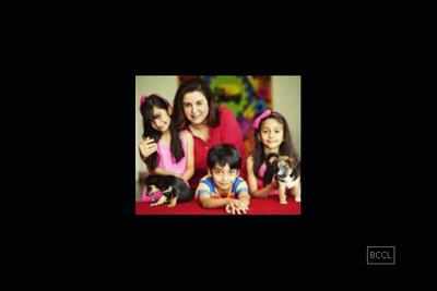 Farah Khan welcomes two puppies in her family