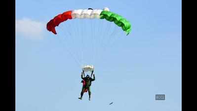 Armymen display paragliding skills in Jaipur