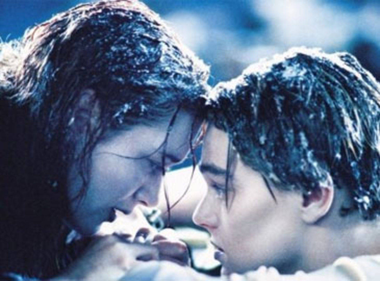 Kate Winslet admits that Rose and Jack could both be saved in 'Titanic' |  English Movie News - Hollywood - Times of India