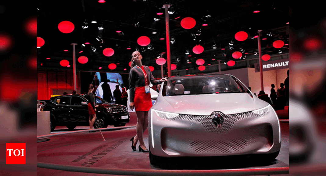 Auto Expo 16 Eolab Concept Car Renault S Hybrid Runs 100km On Just A Litre Times Of India