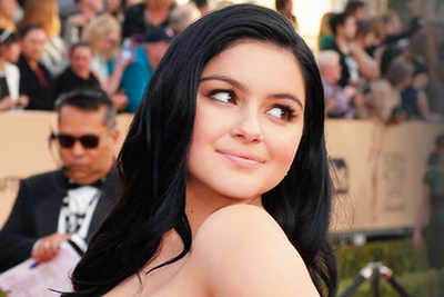 Ariel Winter wasn’t ashamed to show her breast reduction scars on red carpet