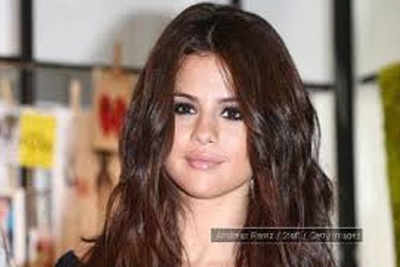 Selena Gomez: I'm big fan of Miley Cyrus