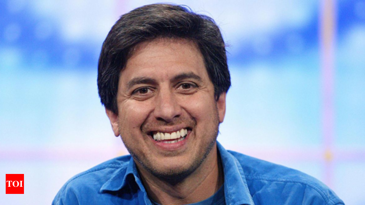 Ray Romano in a wild threesome - Times of India