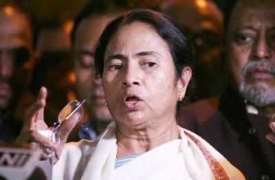 Mamata Banerjee to begin 2016 assembly poll campaign from March first week