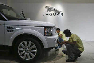 Air our cars suck in Delhi dirtier than what they emit, claims automaker JLR