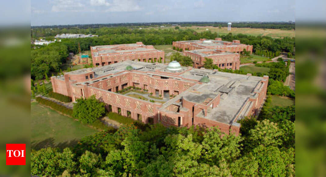 IIM Lucknow Achieves 100 Per Cent Final Placement In Three Days Times 