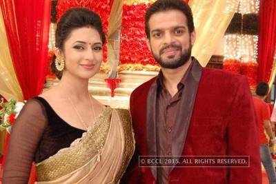 Ishita to be out of Jail; celebrates anniversary with Raman