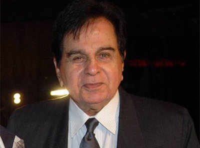 Dilip Kumar acquitted in 18-year-old cheque bounce case | Hindi Movie ...