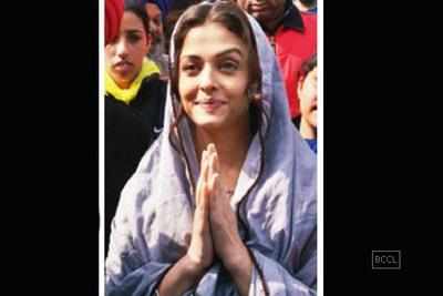 Aishwarya Rai Bachchan visits Golden Temple for shooting