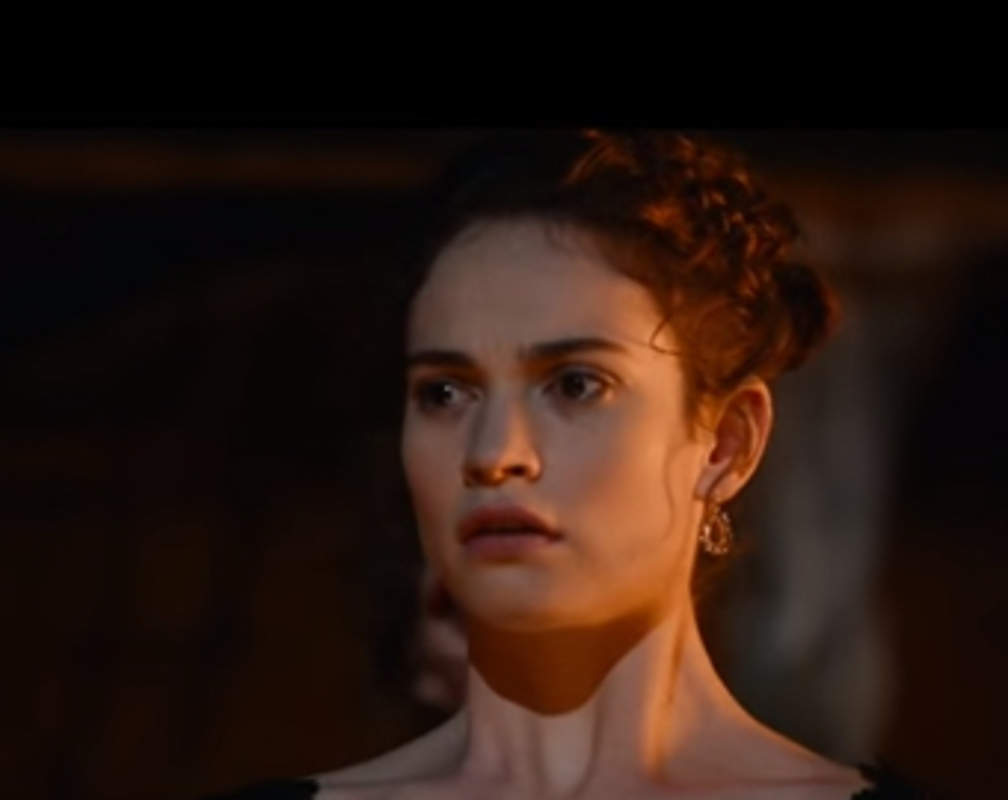 
Pride and Prejudice and Zombies: Official international trailer 1
