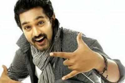 Asif Ali to play a rustic role in Avarude Ravukal