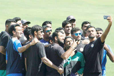 Ranji Final: Underdogs Saurashtra ready to go for jugular