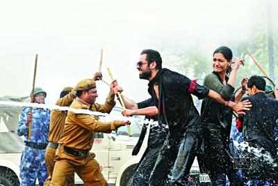 'Raanjhanaa' to 'Yuva': Campus dissent on the big screen