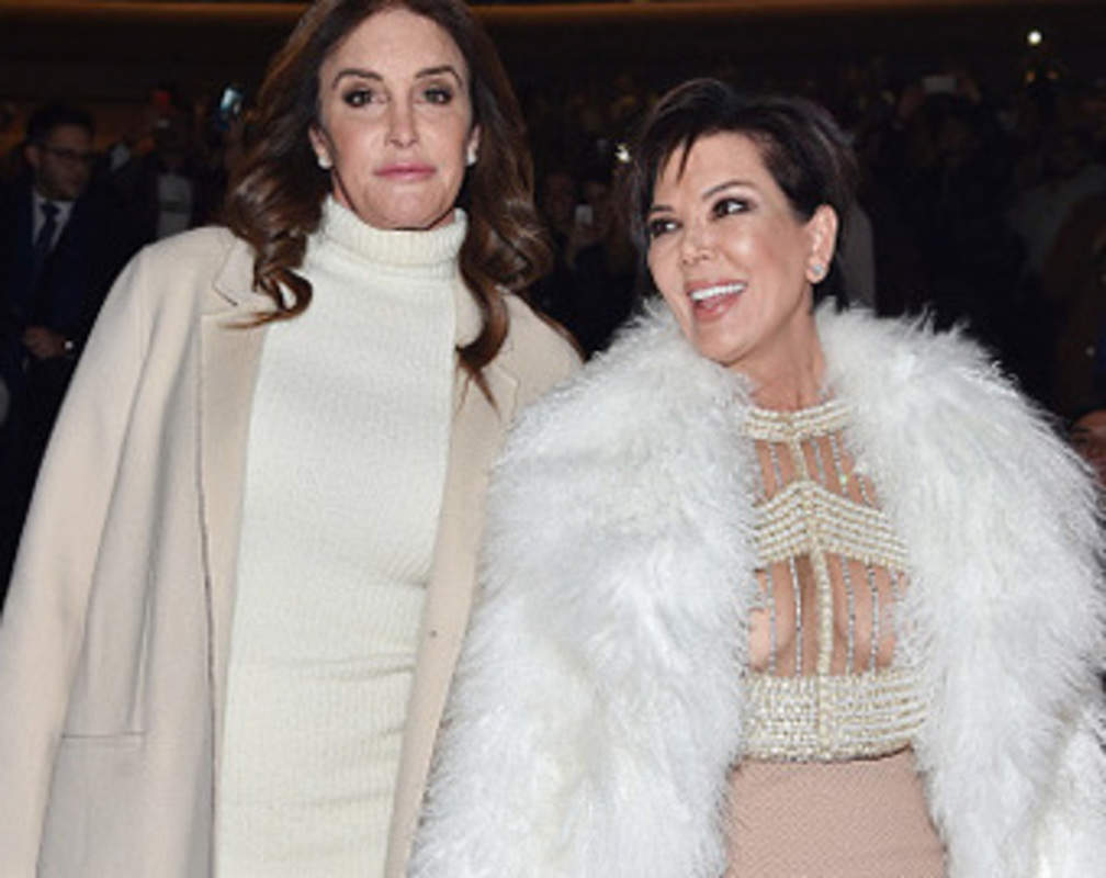 
Caitlyn Jenner wants to date men, Kris is confused
