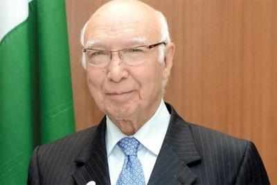 Pakistan housing Af Taliban leaders, says Sartaj Aziz - Times of India