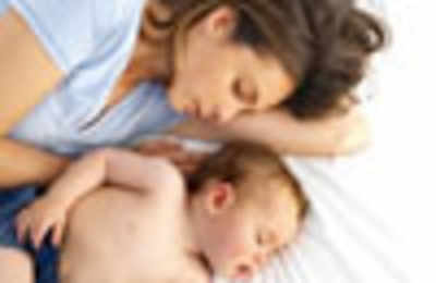 Half of cot deaths 'happen while co-sleeping’