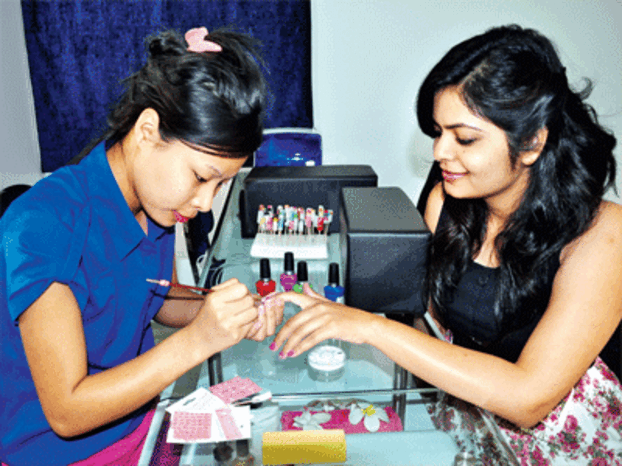 Details more than 133 nail art academy delhi best songngunhatanh.edu.vn