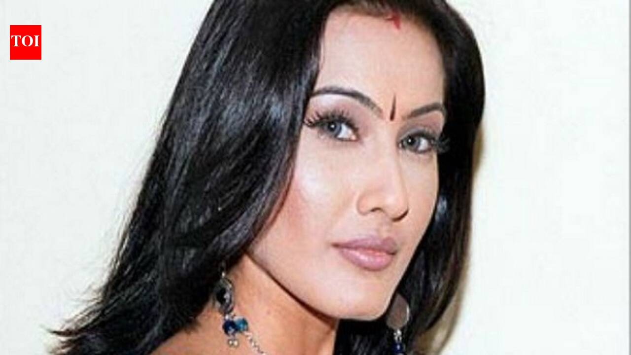TV celebs upset about not being paid