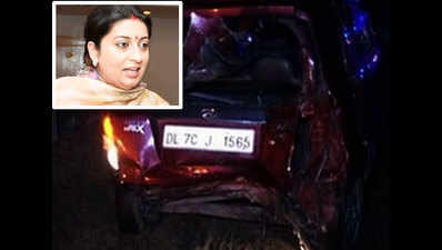 Smriti Irani escapes unhurt after convoy meets with accident