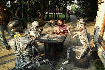 Check out the Jabardasth actor who is playing cards with Skeletons