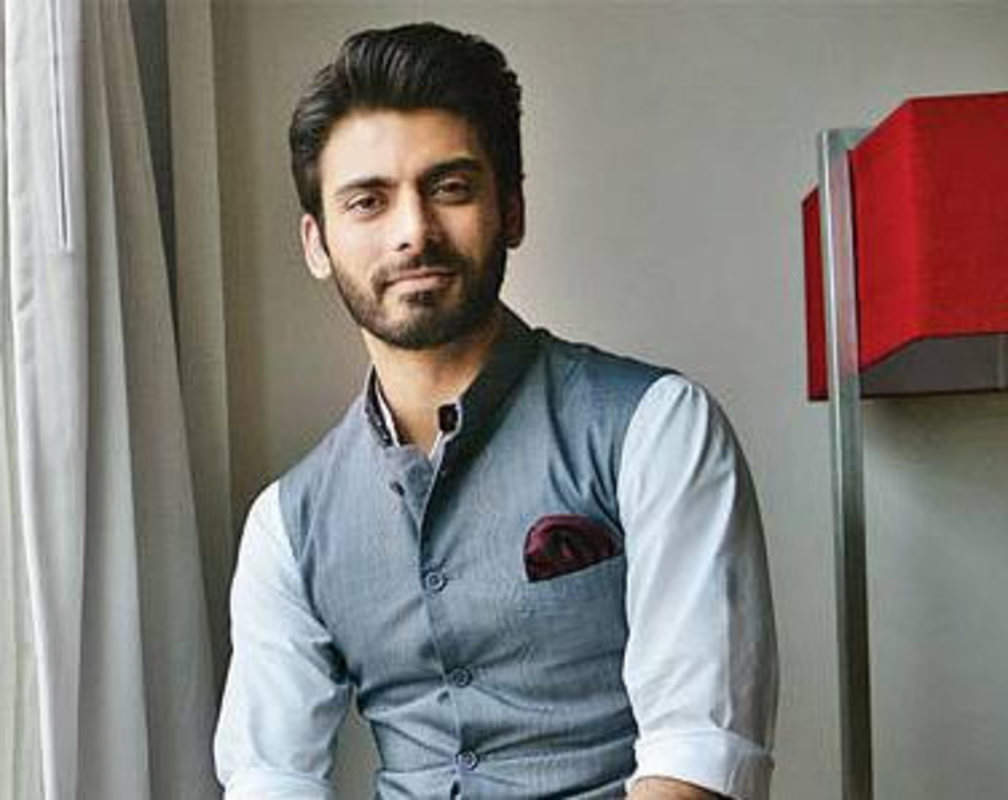 
Fawad Khan speaks on his ‘no kissing policy’
