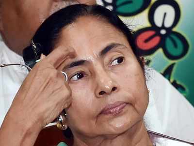 Mamata Banerjee slams Congress-Left ‘rainbow coalition’ in West Bengal