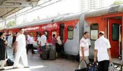 Send SMS to 58888, if your train coach needs cleaning