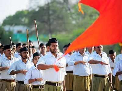 Sangh added max shakhas in 2015-16