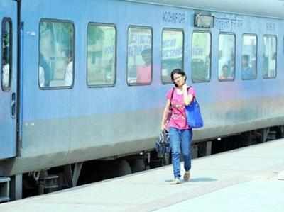 Railways to wash blankets after every use