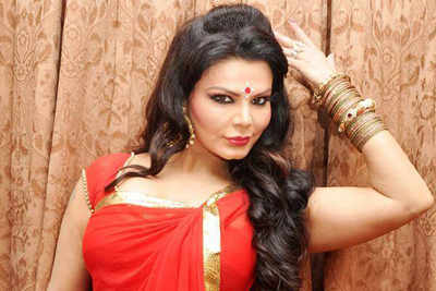 Rakhi Sawant to campaign for RPI in Assam